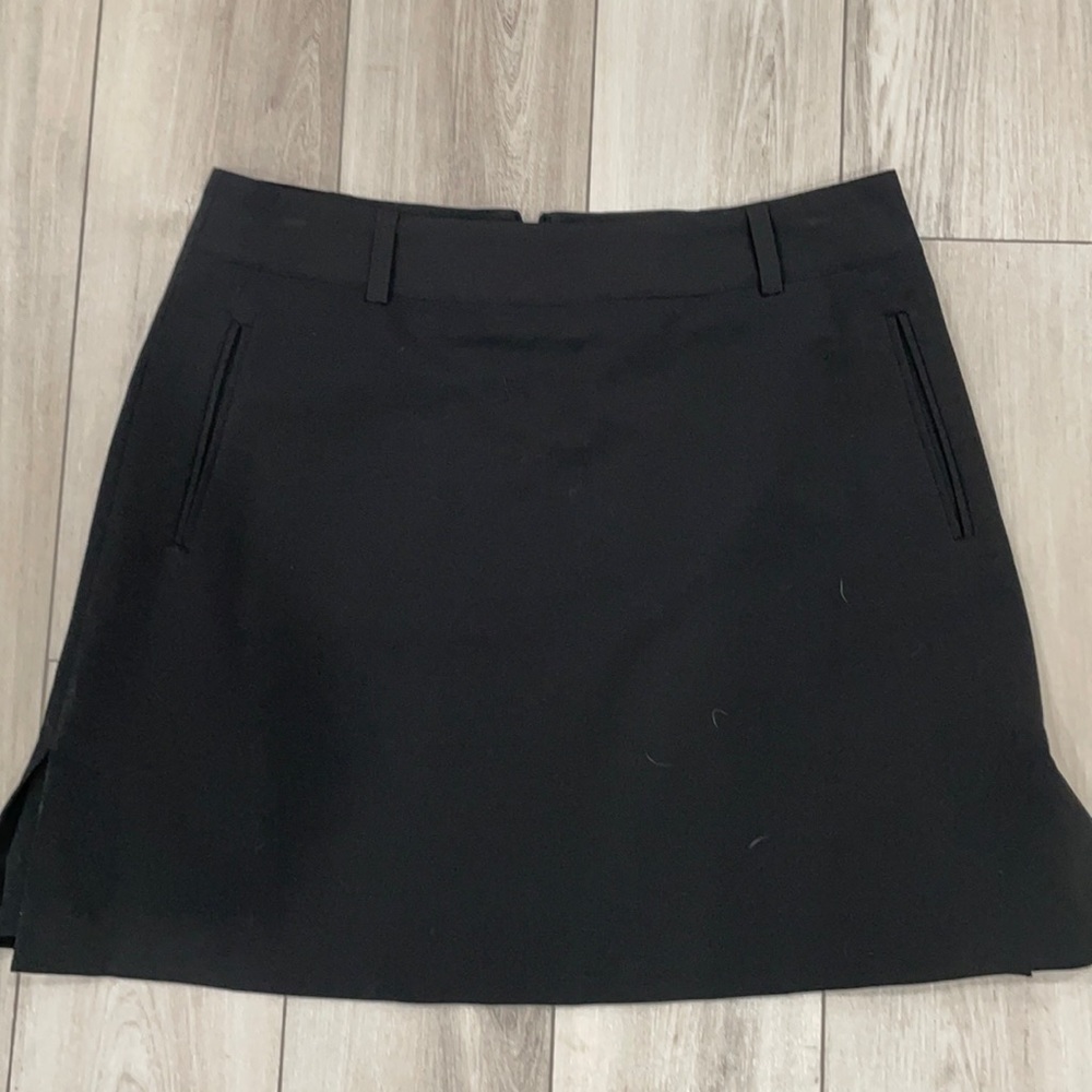 Sport Haley black golf or tennis skirt.